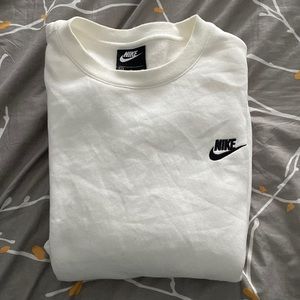 white nike crewneck! was a gift from my ex so i don’t want it anymore lol